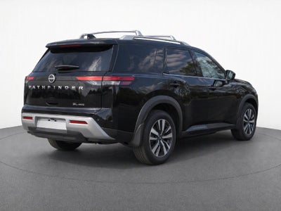 2024 Nissan Pathfinder SL 4WD