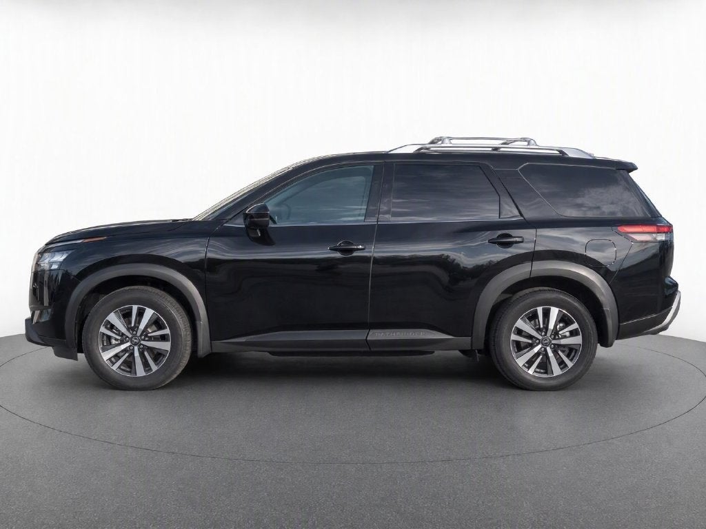2024 Nissan Pathfinder SL 4WD