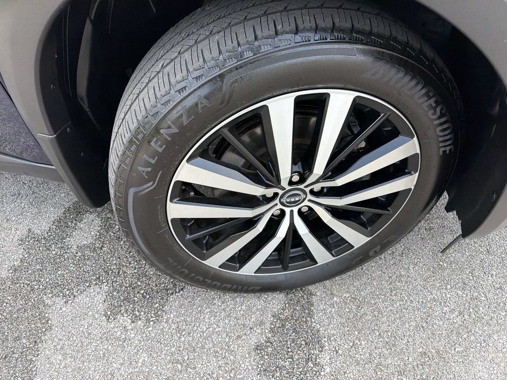 2024 Nissan Pathfinder Platinum 4WD
