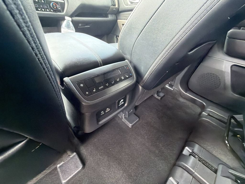 2024 Nissan Pathfinder Platinum 4WD