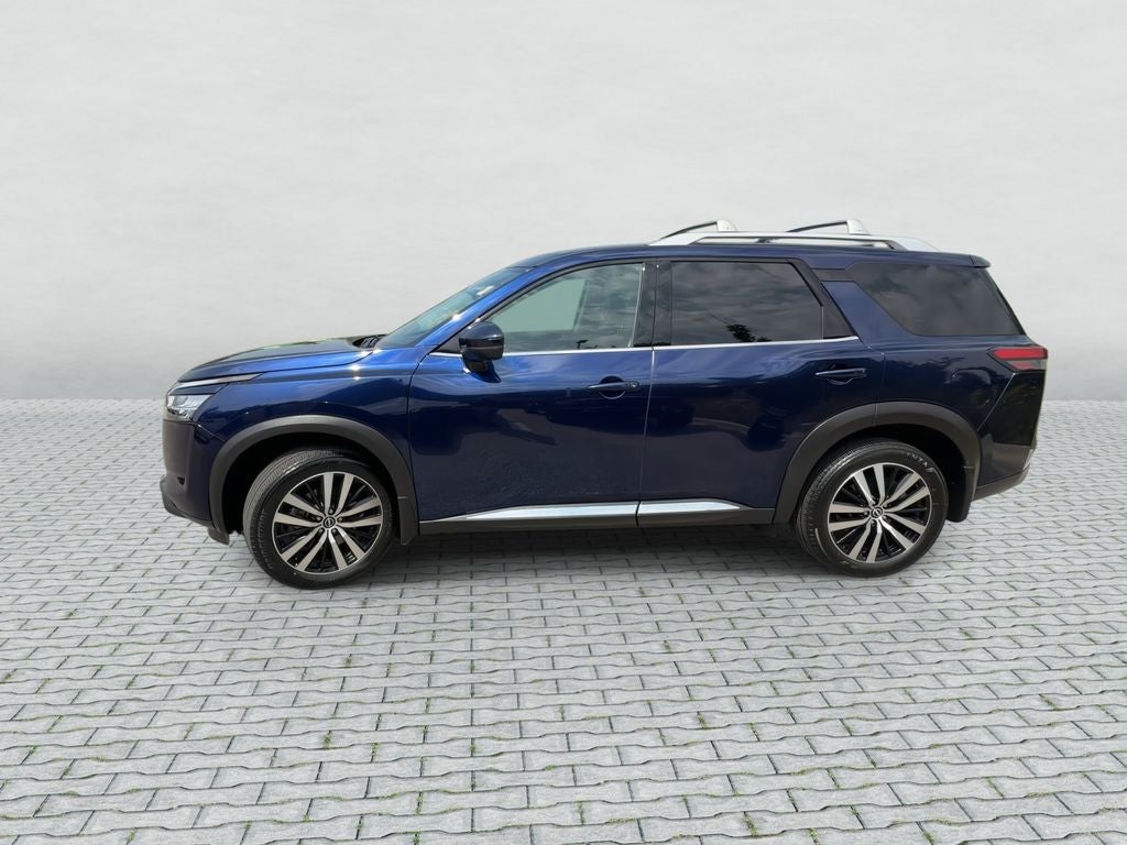 2024 Nissan Pathfinder Platinum 4WD