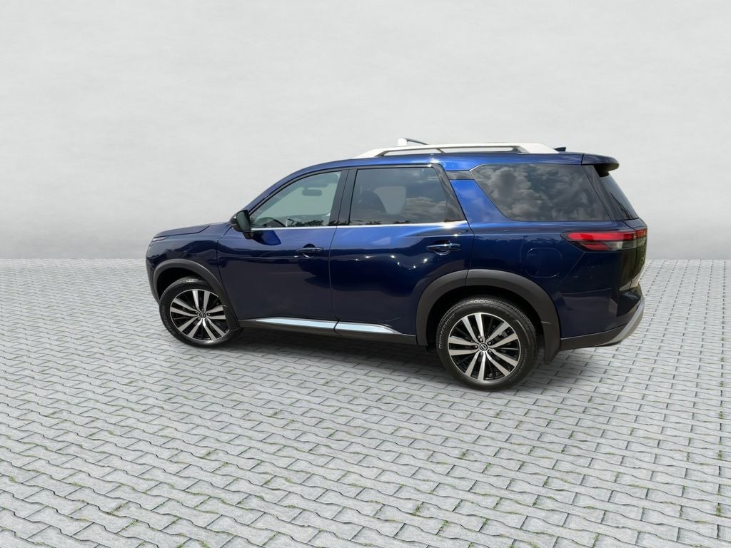 2024 Nissan Pathfinder Platinum 4WD