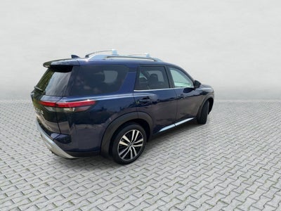 2024 Nissan Pathfinder Platinum 4WD
