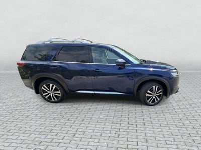 2024 Nissan Pathfinder Platinum 4WD