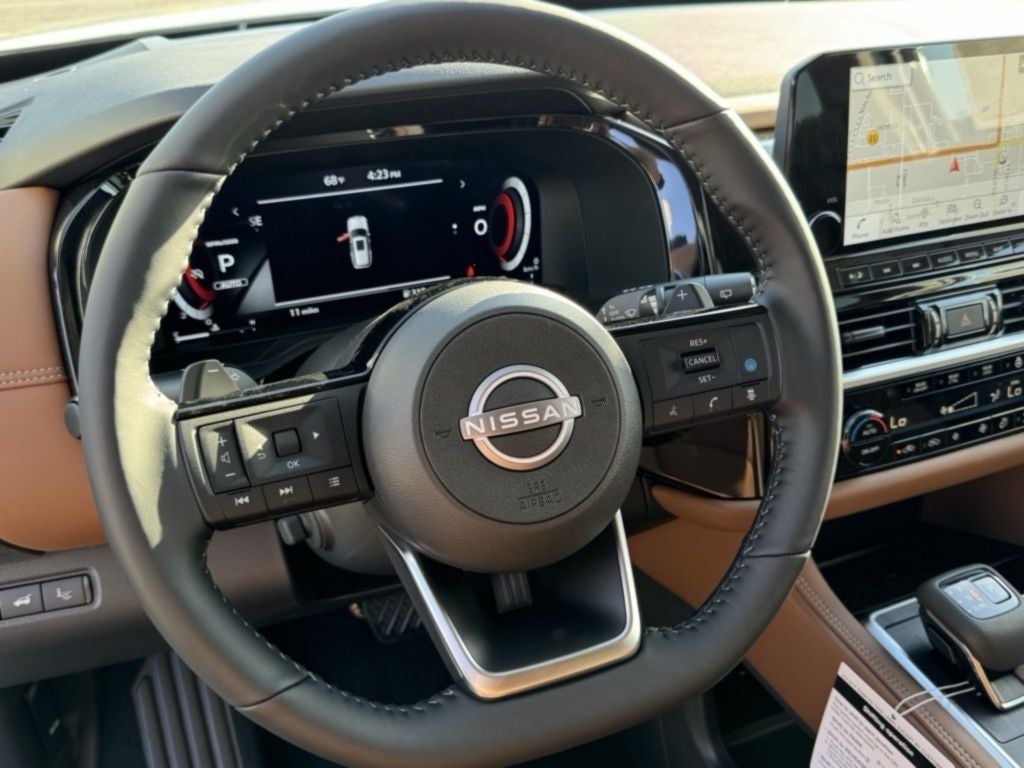 2025 Nissan Pathfinder Platinum 4WD