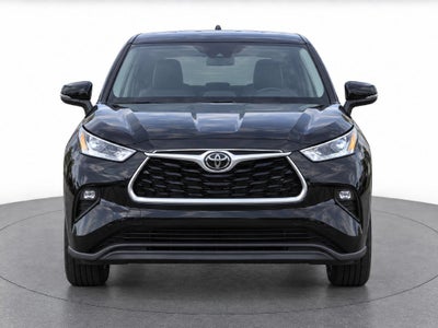 2025 Toyota Highlander LE