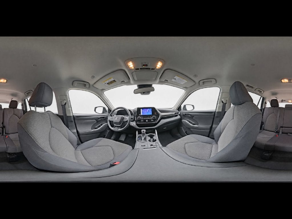2025 Toyota Highlander LE FWD