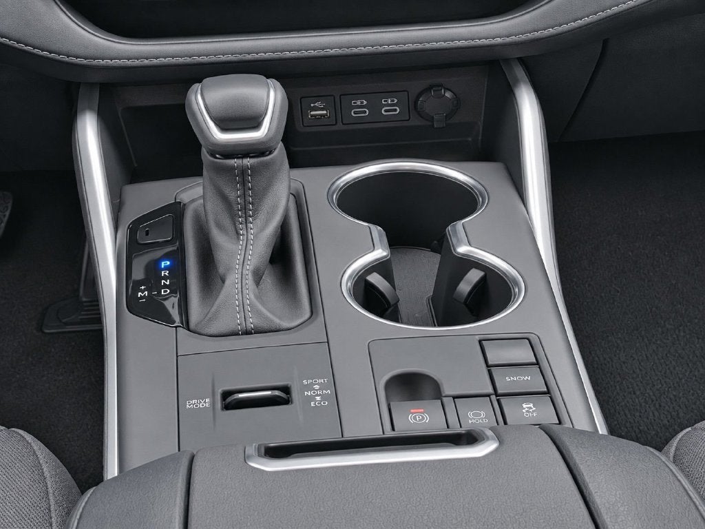 2025 Toyota Highlander LE FWD