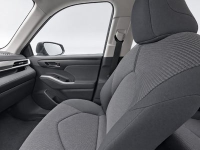 2025 Toyota Highlander LE FWD