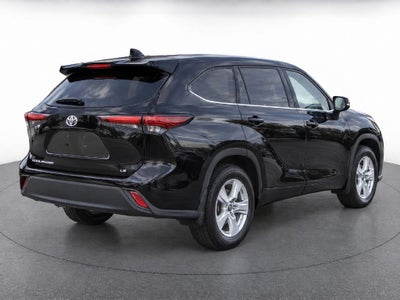 2025 Toyota Highlander LE