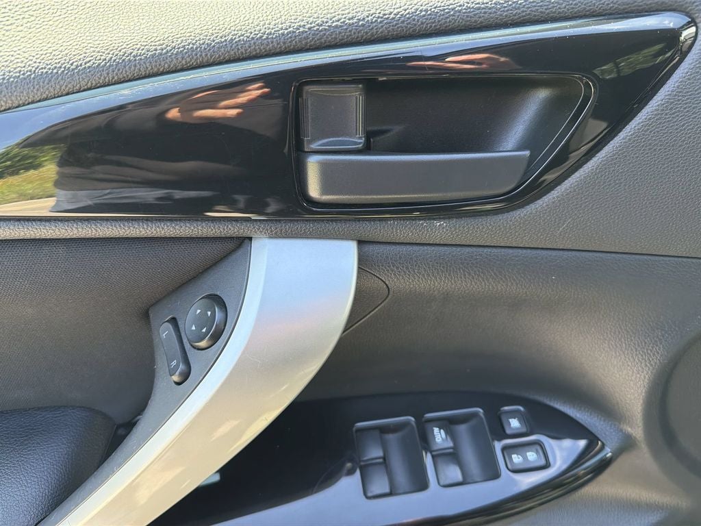 2024 Mitsubishi Eclipse Cross LE