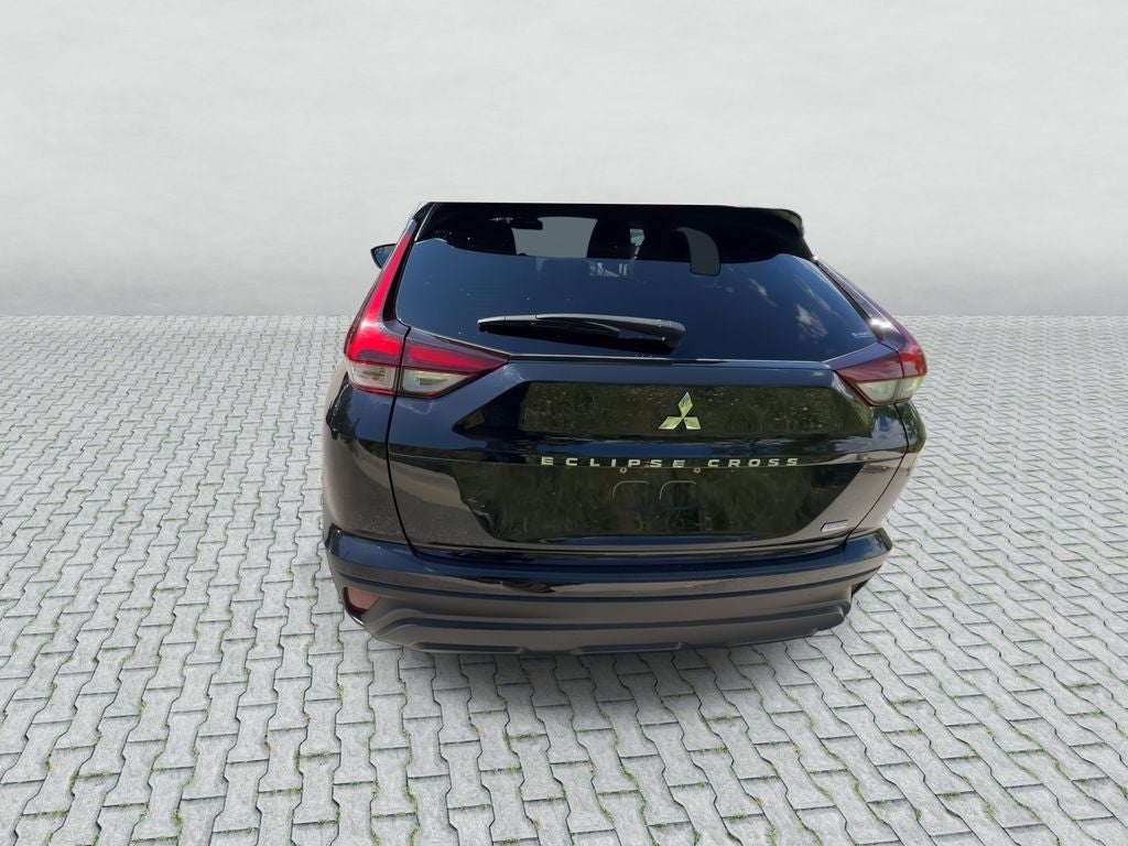 2024 Mitsubishi Eclipse Cross LE