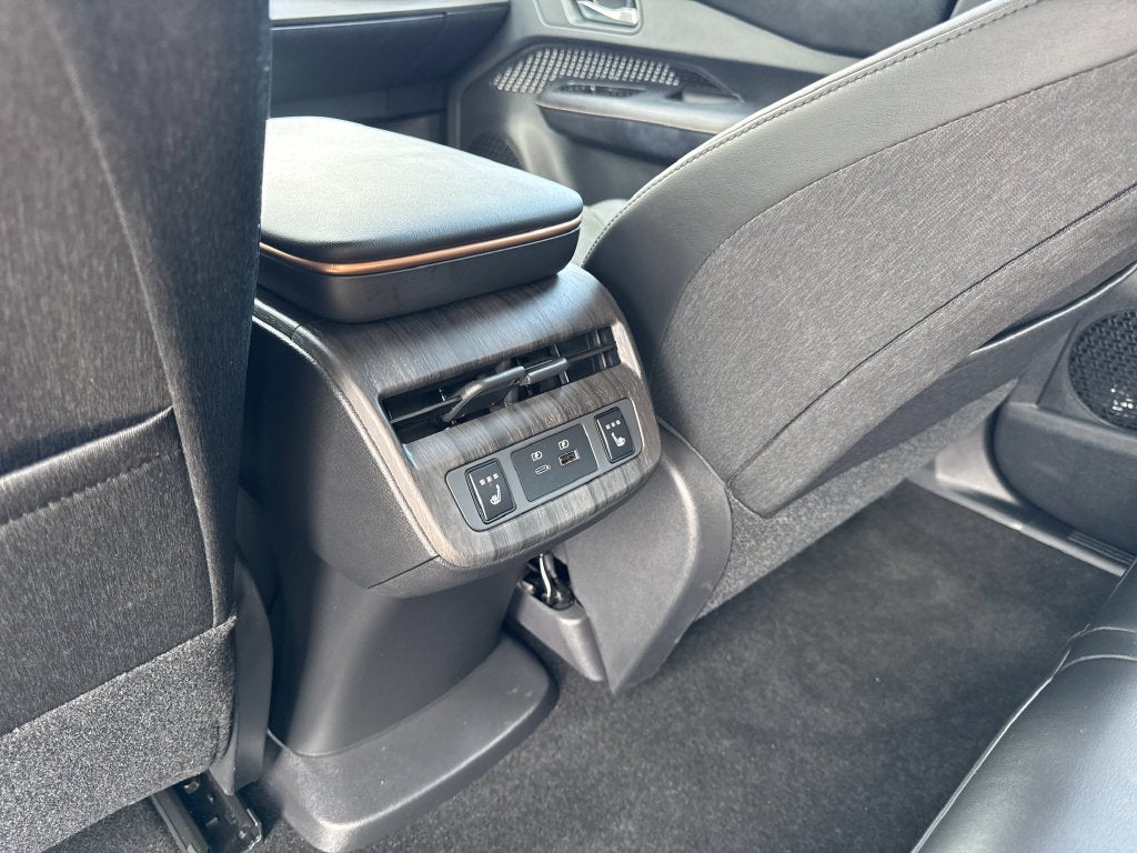 2024 Nissan Ariya ENGAGE