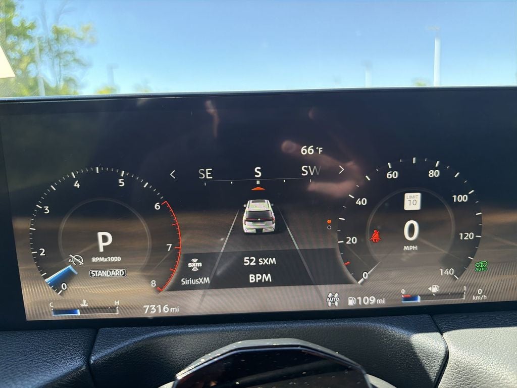 2025 Nissan Armada Platinum Reserve