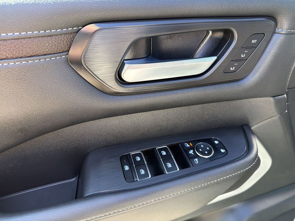 2025 Nissan Armada Platinum Reserve