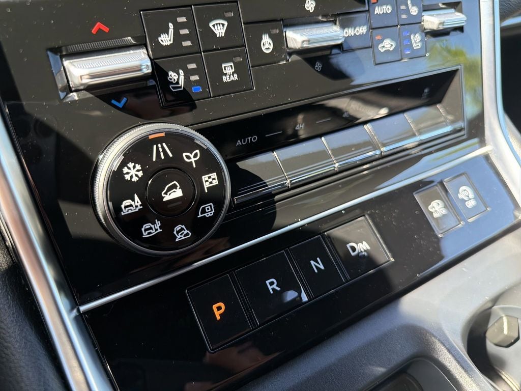 2025 Nissan Armada Platinum Reserve