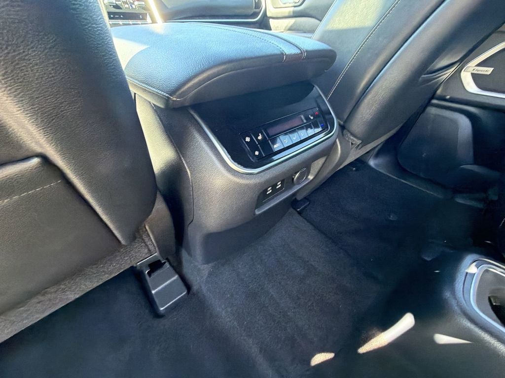 2025 Nissan Armada Platinum Reserve