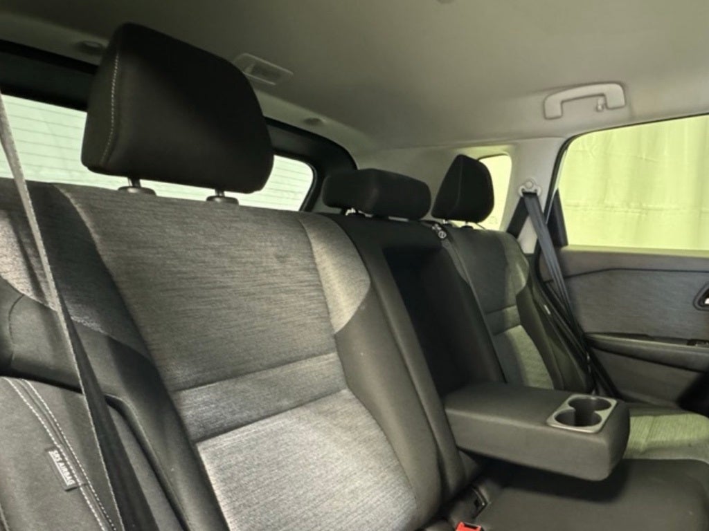 2023 Nissan Rogue SV AWD