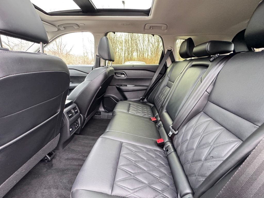 2024 Nissan Rogue Platinum AWD