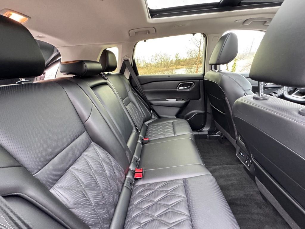 2024 Nissan Rogue Platinum AWD