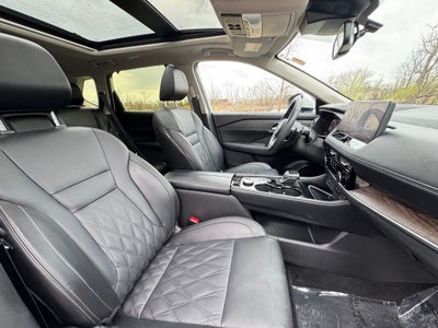 2024 Nissan Rogue Platinum AWD