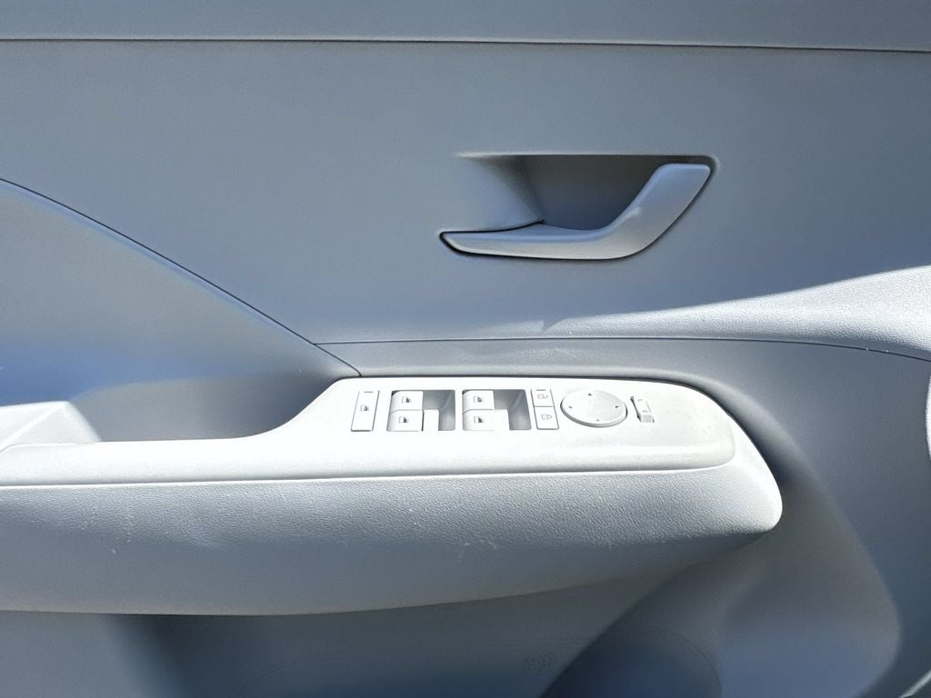 2024 Hyundai Kona SEL FWD