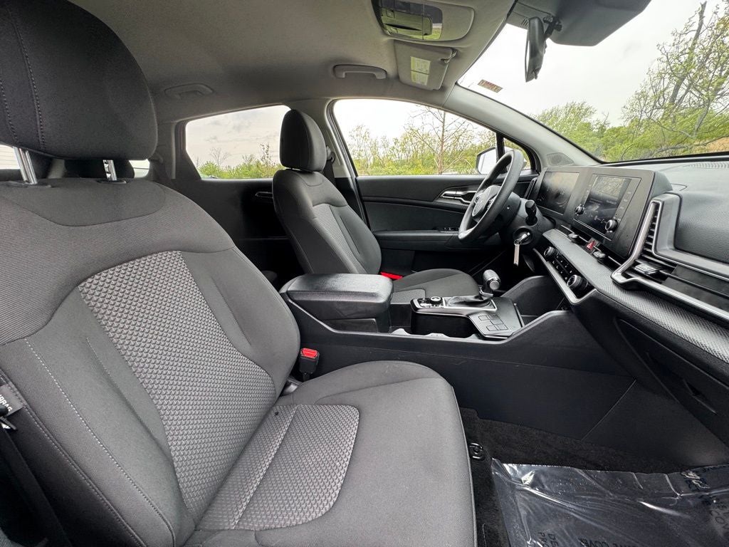 2024 Kia Sportage LX FWD