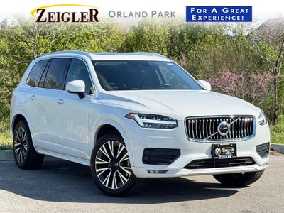 2021 Volvo XC90 T6 Momentum