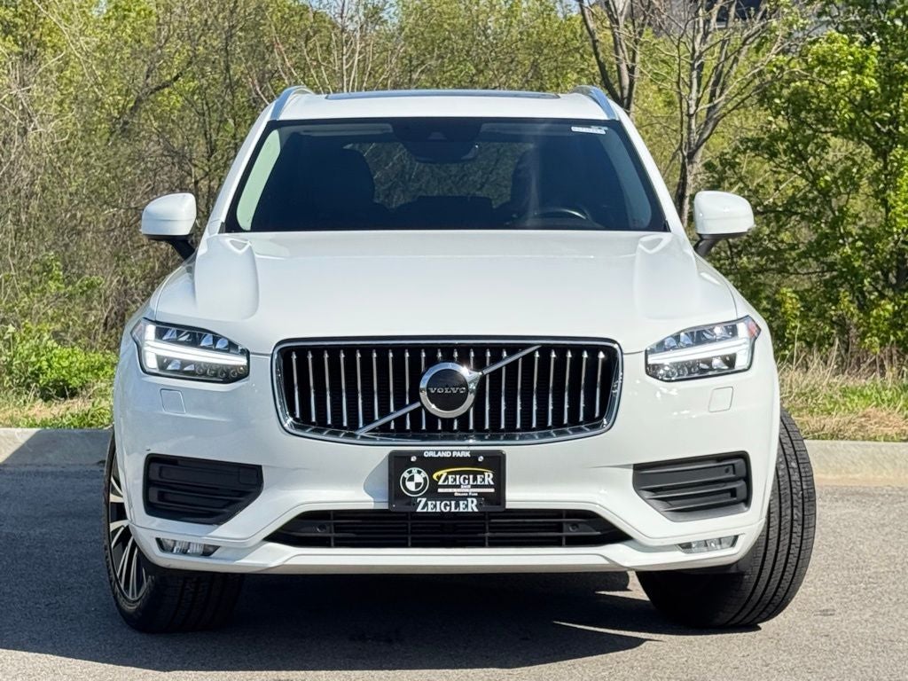 2021 Volvo XC90 T6 Momentum