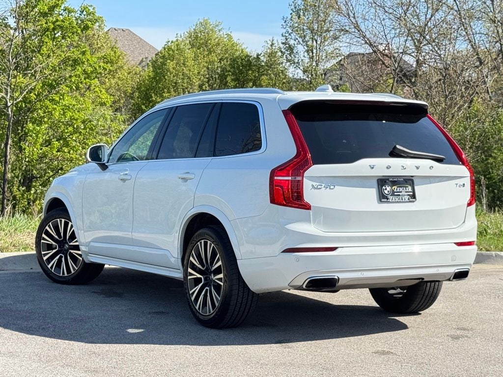 2021 Volvo XC90 T6 Momentum