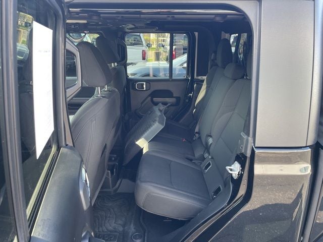 2021 Jeep Gladiator Willys LOCAL TRADE