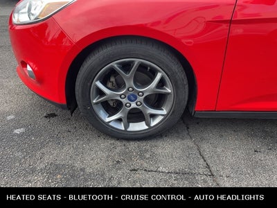 2014 Ford Focus SE LOW MILES