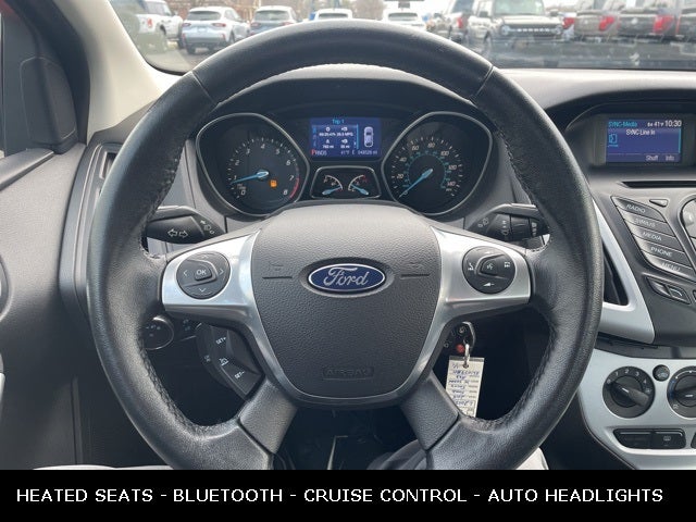 2014 Ford Focus SE LOW MILES