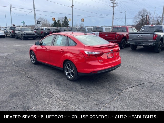 2014 Ford Focus SE LOW MILES