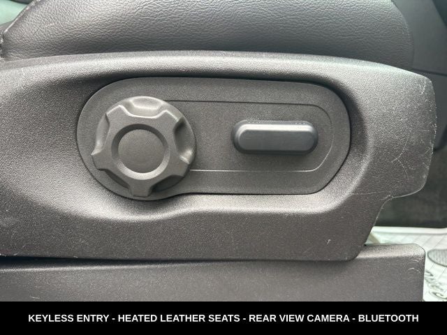 2014 Ford Explorer XLT LOCAL TRADE