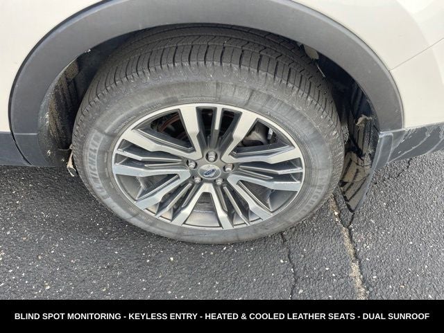 2017 Ford Explorer Platinum LOCAL TRADE