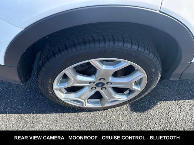2019 Ford Escape Titanium 4WD 2.0L