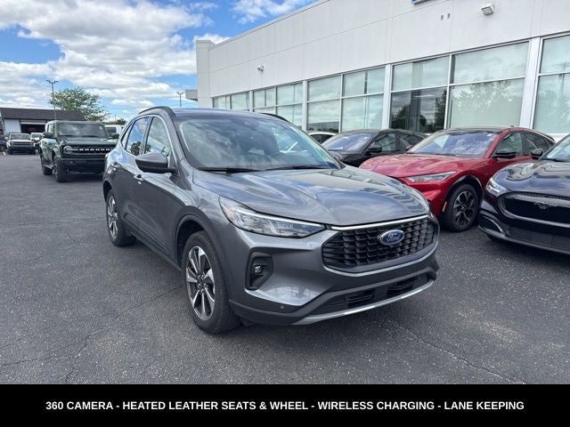 2024 Ford Escape Platinum