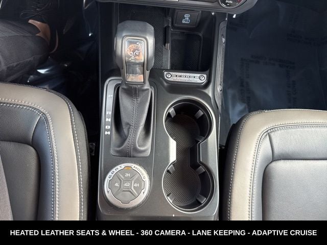 2025 Ford Bronco Outer Banks SOFT TOP