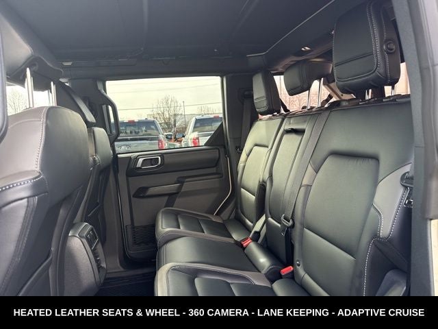 2025 Ford Bronco Outer Banks SOFT TOP