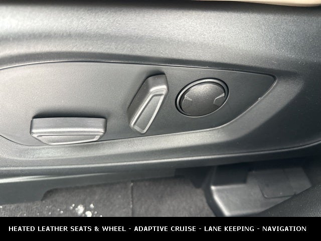 2022 Ford Explorer XLT 4WD