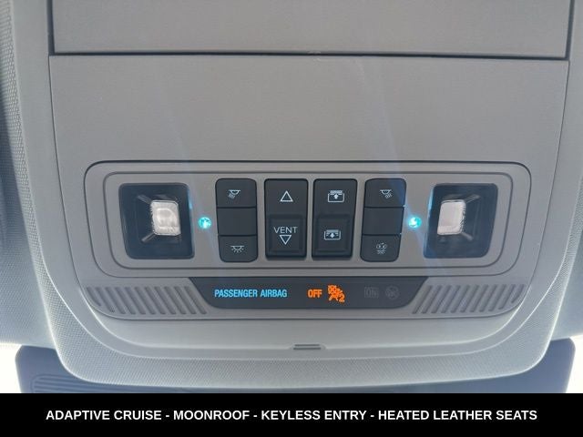 2024 Ford Explorer XLT TWIN PANEL MOONROOF