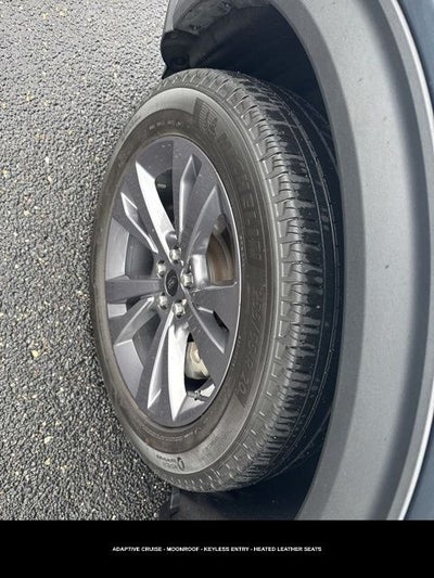 2024 Ford Explorer XLT TWIN PANEL MOONROOF