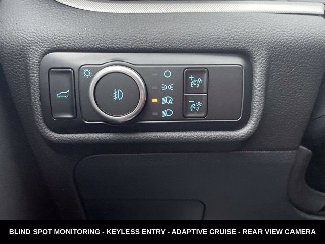 2024 Ford Explorer XLT SPORT APPEARANCE PACKAGE