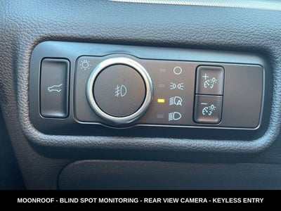 2023 Ford Explorer XLT MOONROOF