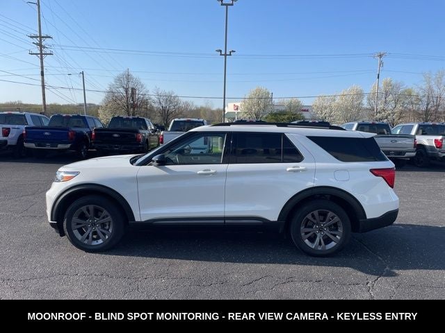 2023 Ford Explorer XLT MOONROOF