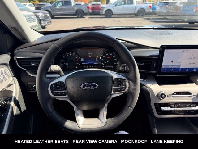 2024 Ford Explorer XLT TWIN PANEL MOONROOF