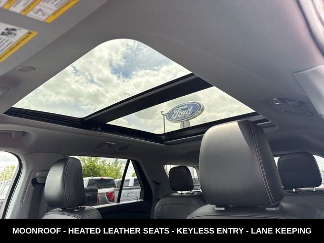 2024 Ford Explorer XLT