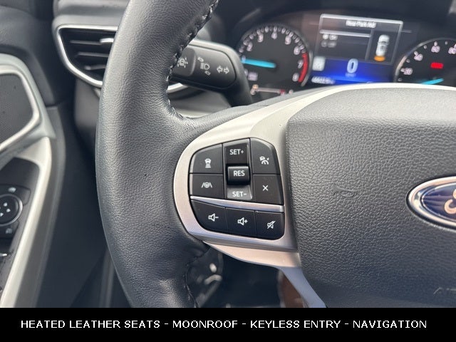 2022 Ford Explorer XLT TWIN PANEL MOONROOF