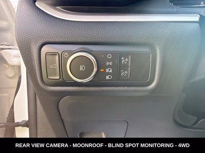 2023 Ford Explorer XLT TWIN PANEL MOONROOF